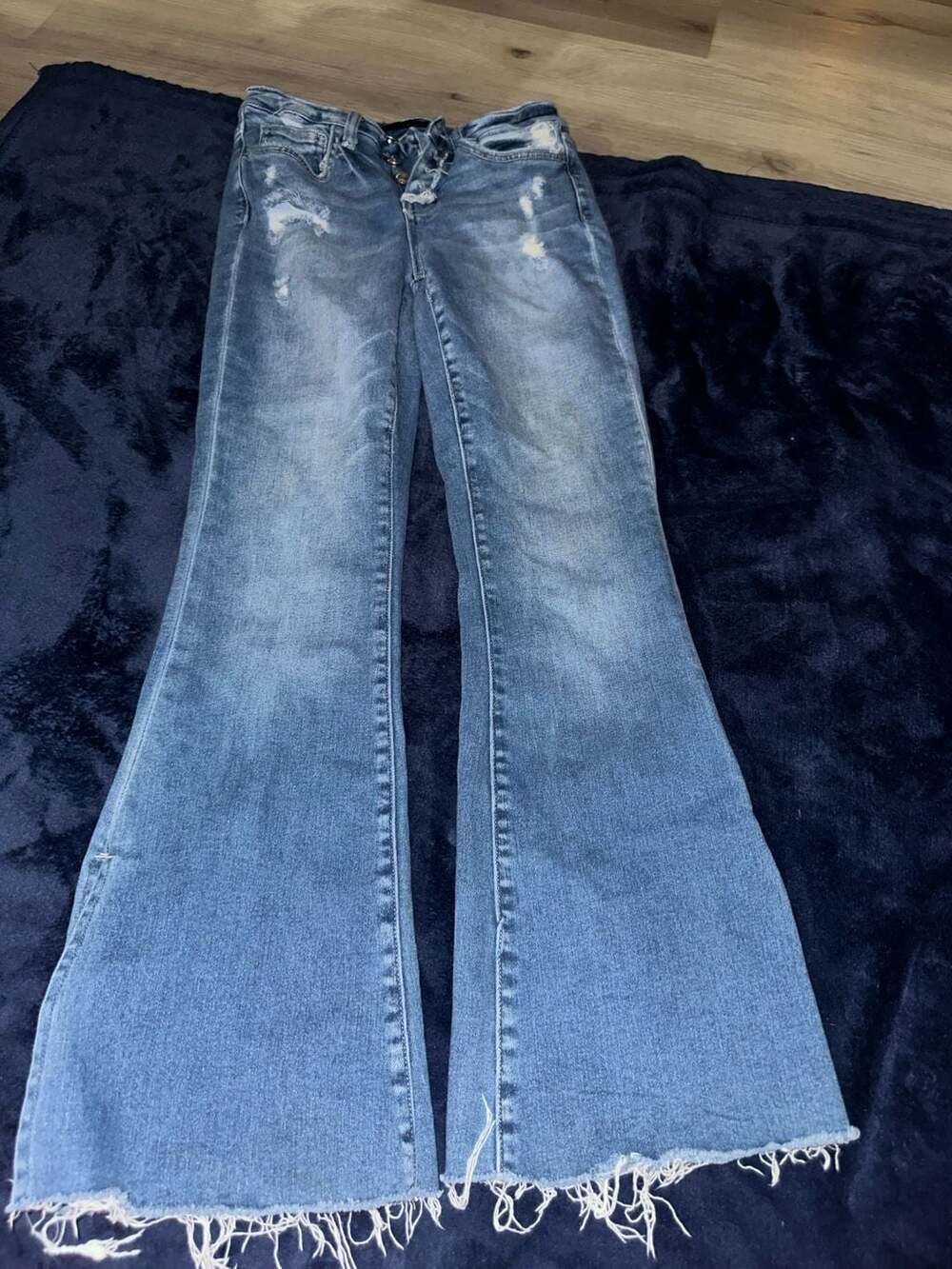 Flying Monkey High Rise Cropped Flare Size 25 Distressed Blue Jeans